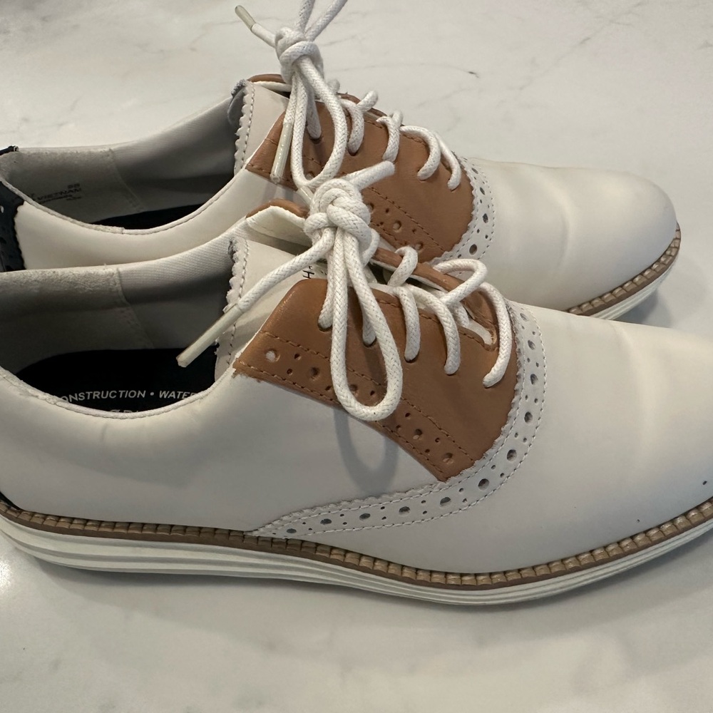 Wore Once- Women's ØriginalGrand Shortwing Golf Shoes. Cole Haan $60